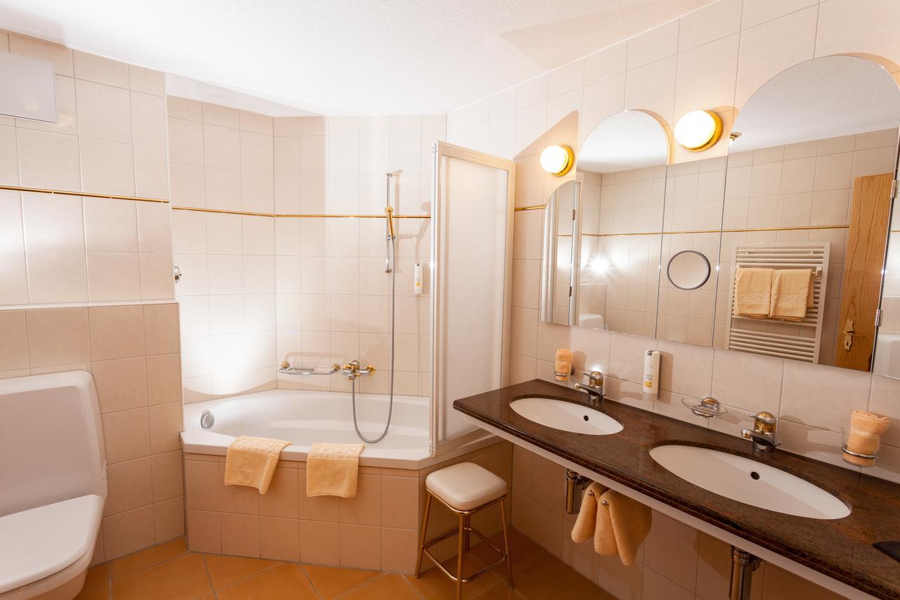 Hotel Simmenhof Lenk Kamer foto