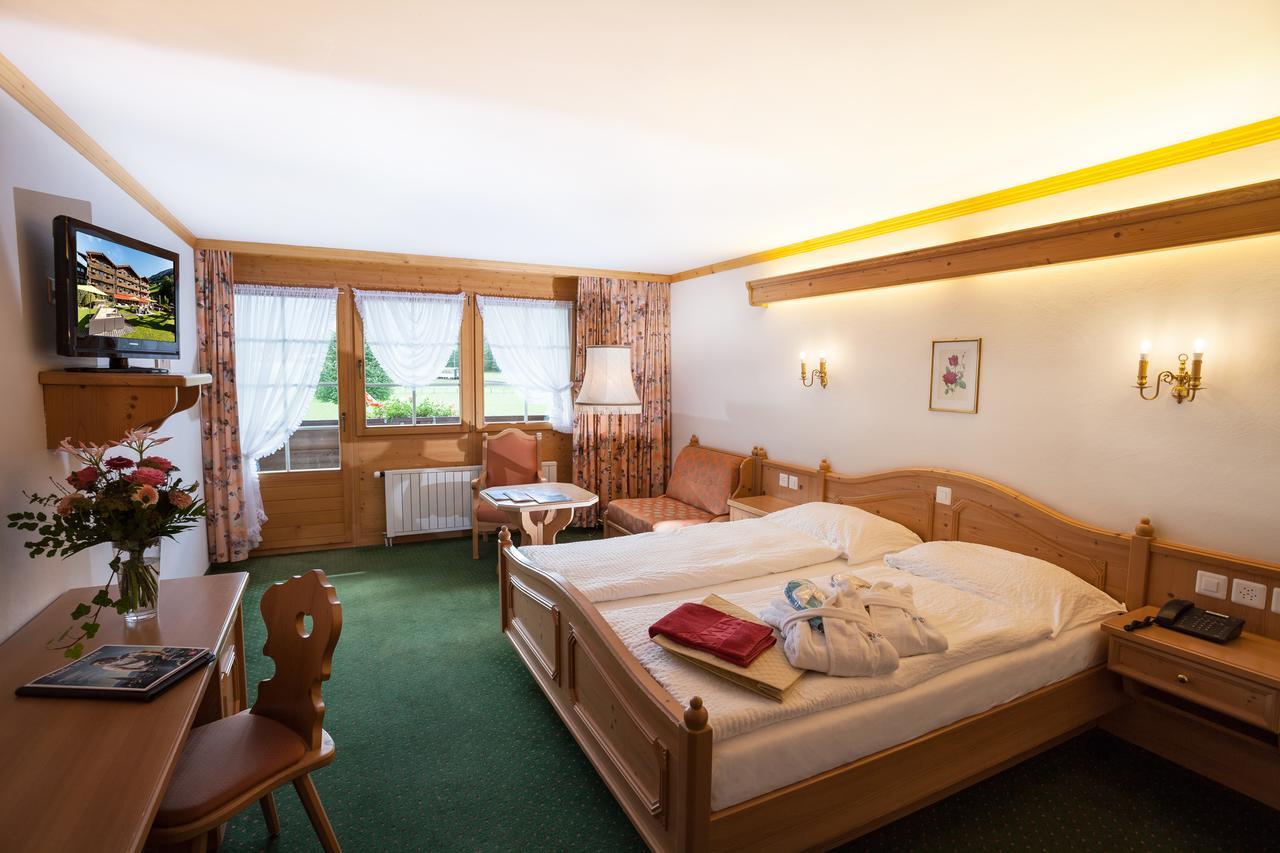 Hotel Simmenhof Lenk Buitenkant foto